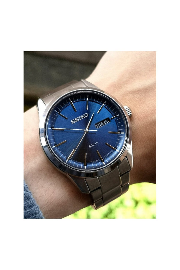 Seiko Gents Solar Powered Dress Watch SNE525P1