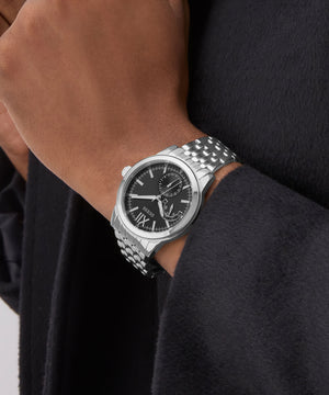 Guess Gents 10 mmmm Case Thickness Watches Additional View