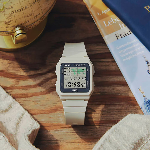 Casio Gents Resin Wristwatch Secondary View