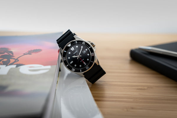 Casio Gents Black Quartz Watch Secondary View