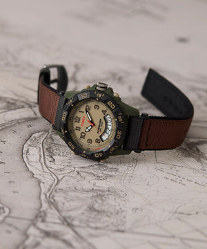 Timex Gents 12mmmm Case Thickness Wristwatch Additional View