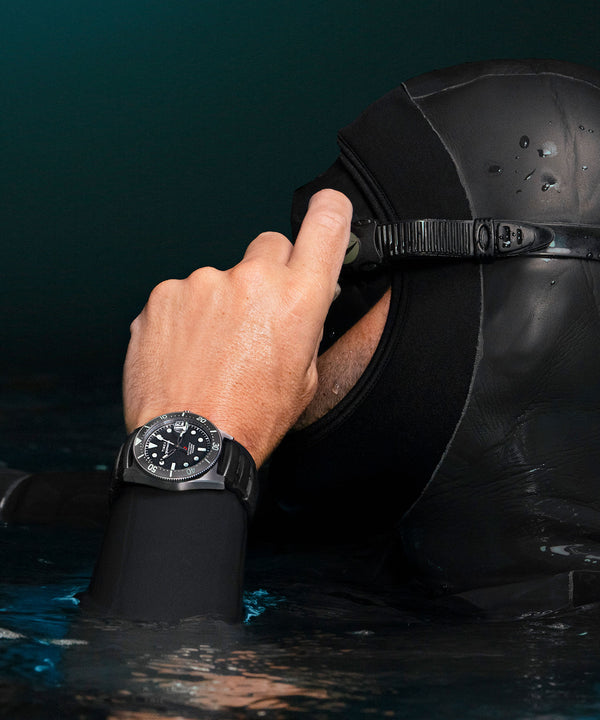 Timex Gents Titanium Wristwatch Additional View