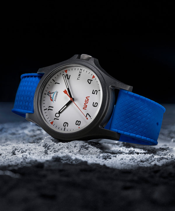 Timex Gents 11mmmm Case Thickness Wristwatch Additional View