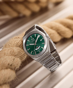 Timex Gents 9 mmmm Case Thickness Watches Additional View