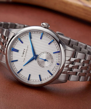 Timex Gents Silver Wristwatch Additional View